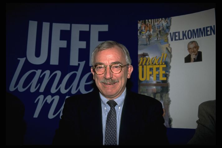 Uffe Ellemann-Jensen fyrir kosningarnar árið 1998.