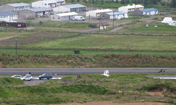 Milldi þykir að fleiri hafi ekki slasast þegar flugvélin brotlenti á Akureyri í dag.