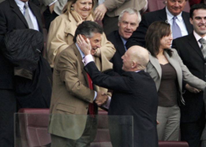 David Dein og Eggert Magnússon eru góðir félagar, eins og þessi mynd ber með sér.