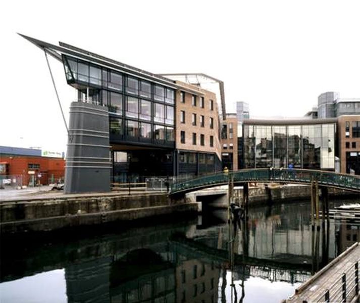 Storebrand við Aker-brygge í Osló Hagnaður fór fram úr spám sérfræðinga.