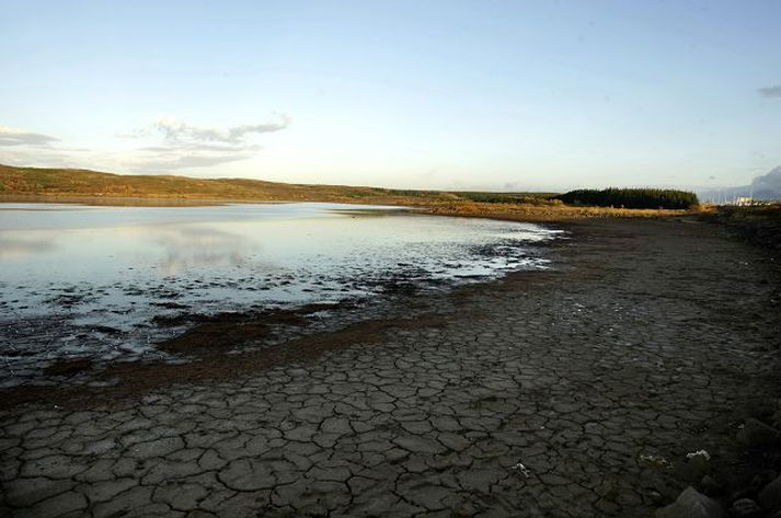 Vatnið er nánast að engu orðið eftir hitatíð og þurrkasumar.