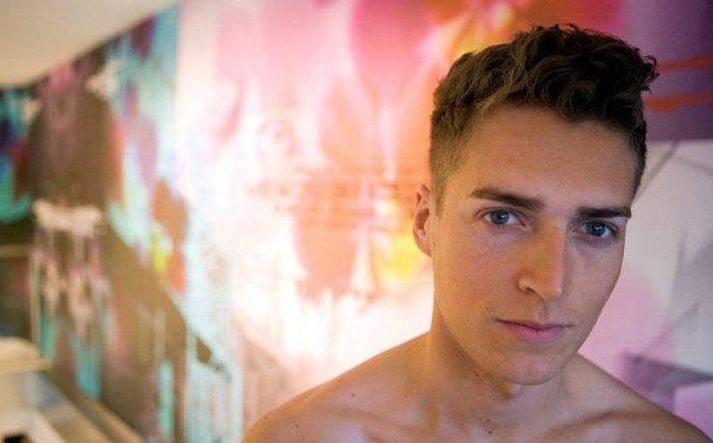 Magnús Guðbergur Jónsson keppti sjálfur í Mr. Gay Europe og Mr. Gay World með ágætis árangri. Hann hefur nú keypt réttinn að þessari keppni hér á landi.