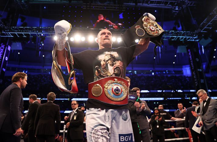 Oleksandr Usyk er nýr heimsmeistari í þungavigt eftir sigur gegn Bretanum Anthony Joshua í nótt.