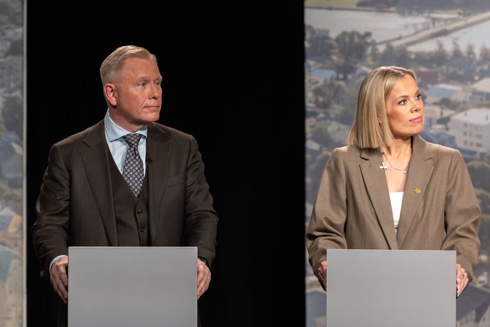 Kjósendur Viðreisnar eru alls ekki spenntir fyrir samstarfi við Miðflokkinn. Fleiri Miðflokksmenn eru spenntir fyrir samstarfi við Viðreisn.