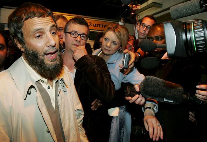 Yusuf Islam Snýr aftur til poppheimsins í næstu viku þegar hann spilar á Fortune Forum Club.