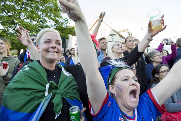 Frá Ingólfstorgi þegar Íslendingar mættu Portúgölum.