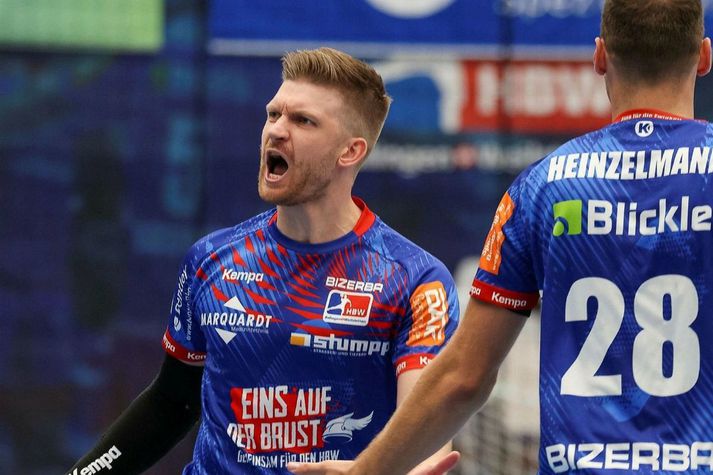 Eftir ellefu ár úti í atvinnumennsku er handboltamaðurinn Oddur Gretarsson á heimleið. Hann flytur með fjölskyldu sinni heim til Akureyrar af loknu yfirstandandi tímabili og gengur til liðs við uppeldisfélagið Þór