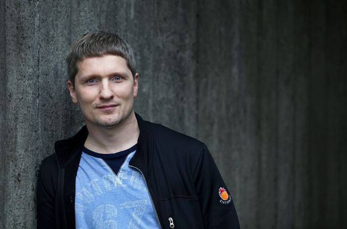 „Það mætti alveg einfalda lífið og færa þessa þjónustu inn í skólana,“ segir Sigurður Jónas Eggertsson. Hann kveður mjög erfitt fyrir foreldra að þeytast um allt með börn í alls kyns greiningar og til sérfræðinga.
Fréttablaðið/Stefán 