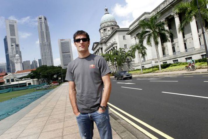 Ástralski ökuþórinn Mark Webber nærri þeim stað í Singapúr þar sem til stendur að halda Formúlu 1 keppni.
