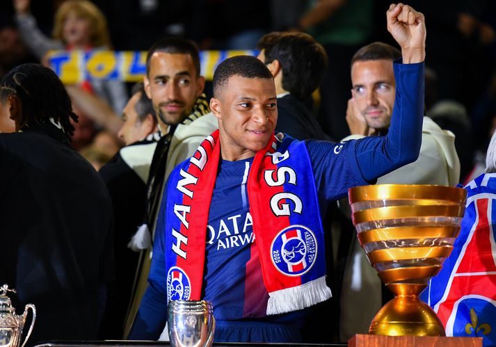 Kylian Mbappe uppljóstraði illa geymt leyndarmál eftir tímabil þegar hann sagði frá því að hann myndi ekki framlengja samninginn við PSG.