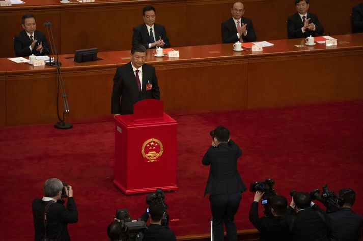 Xi Jinping hefur trygg sig á valdastóli næstu fimm árin hið minnsta.