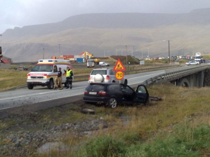 Frá slysstað. 