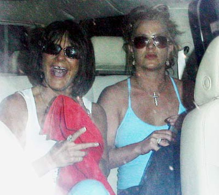 Lynne og Britney.