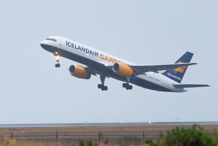Flugvél Icelandair Cargo.