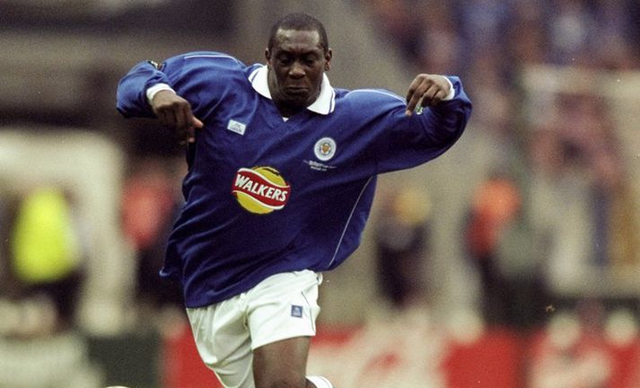 Heskey í leik með Leicester fyrir fimmtán árum síðan.