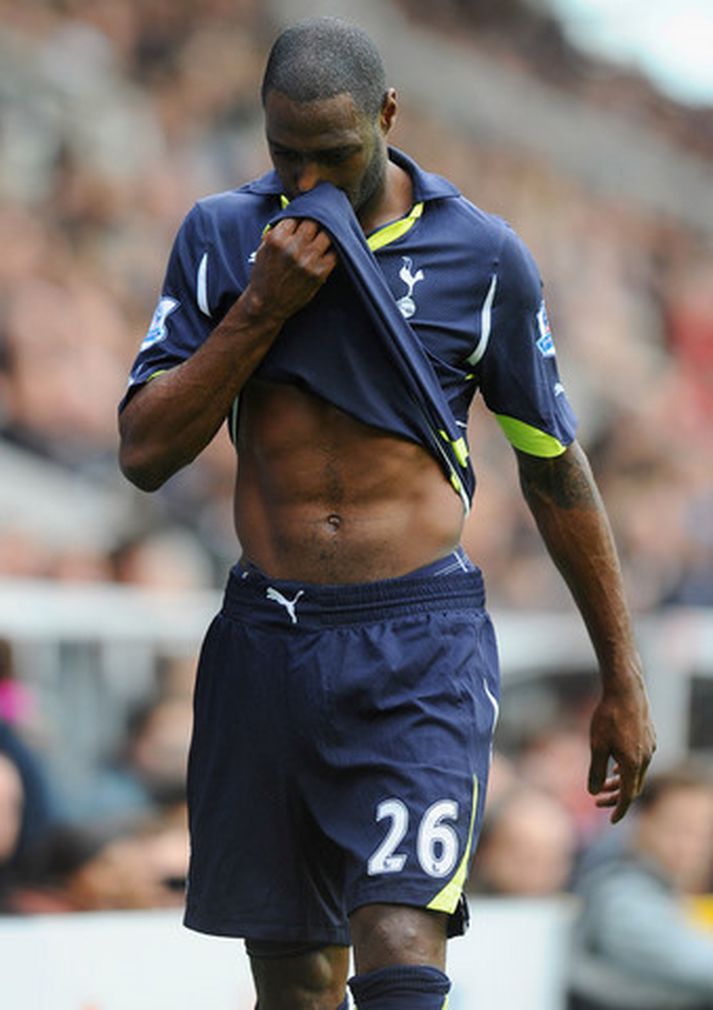 Ledley King gengur af velli í gær.