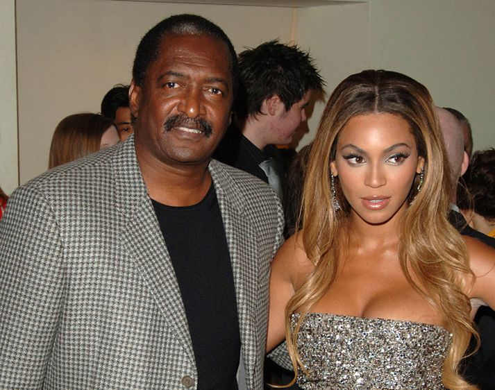 Mathew Knowles ásamt dóttur sinni Beyoncé.