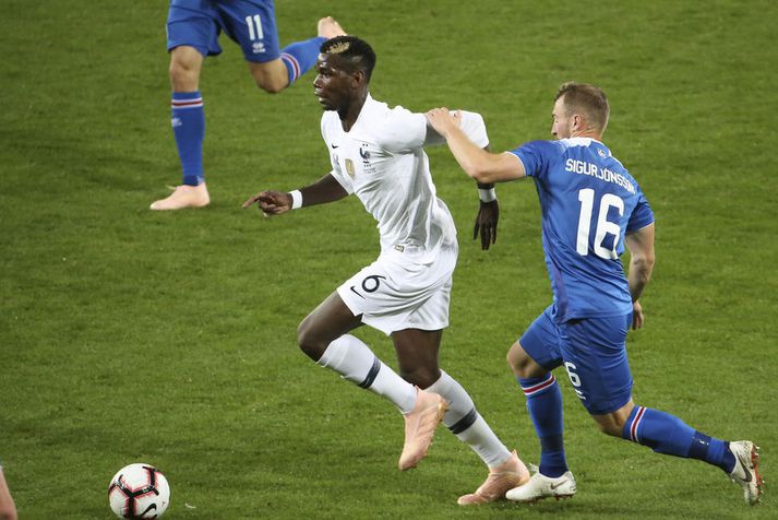 Paul Pogba í leik á móti Íslandi í vináttulandsleik í fyrra.