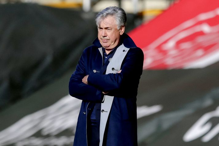 Carlo Ancelotti, knattspyrnustjóri Everton,  var mjög ósáttur á hliðarlínunni í tapleiknum á móti Southampton á St Mary's leikvanginum um helgina.