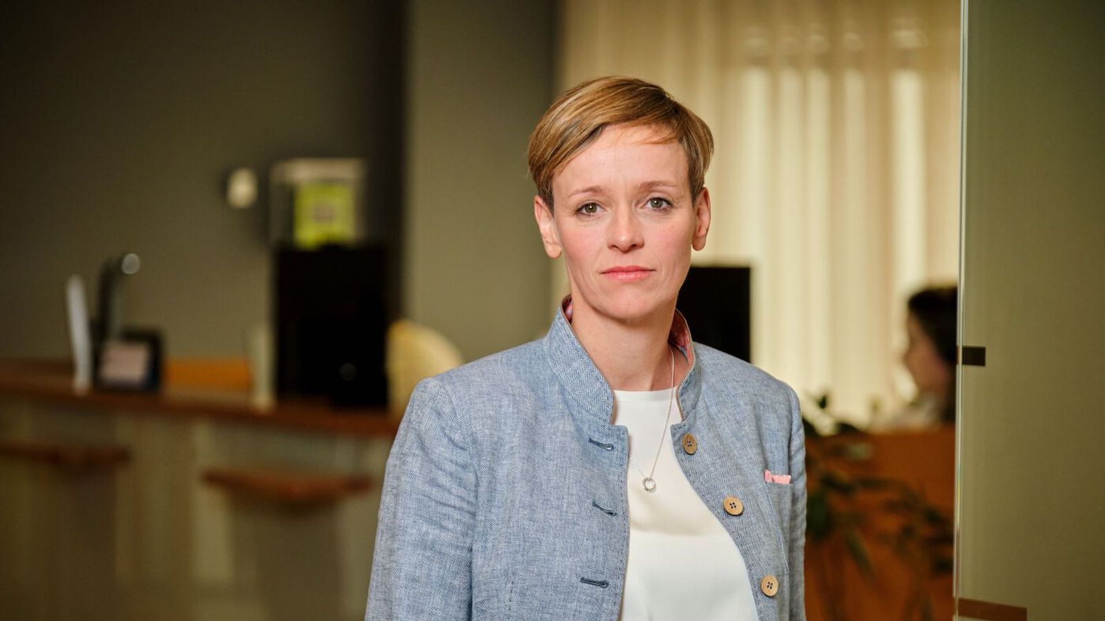 Segir ekkert náttúru­lög­mál að bílasalar þurfi að velta hækkunum út í verð­lagið