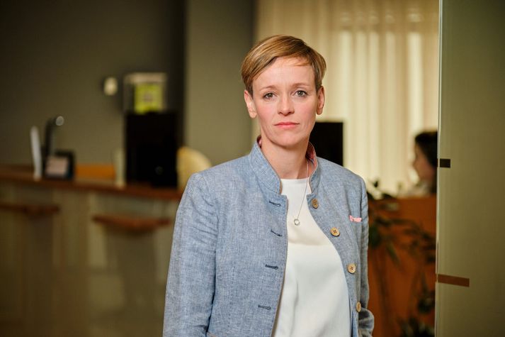 Halla Gunnarsdóttir formaður VR, segir að það endi bara á einn veg ef fyrirtæki noti tækifærið og hækki verð.