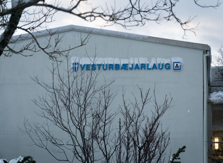 Fastagestir Vesturbæjarlaugar hafa gengið þrautagöngu síðustu mánuði.