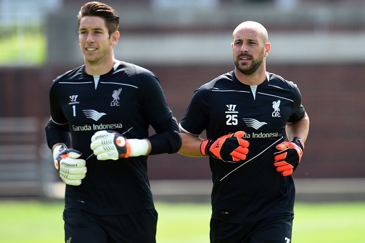 Pepe Reina og Brad Jones á æfingu hjá Liverpool á dögunum.