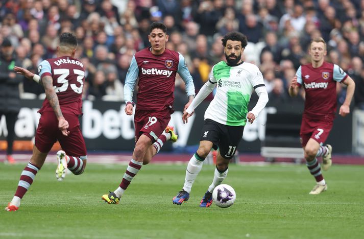 Mohamed Salah á ferðinni í 2-2 jafntefli Liverpool við West Ham United í gær.