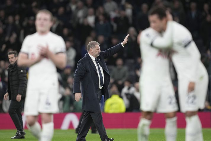 Ange Postecoglou þakkar stuðningsmönnum Tottenham Hotspur fyrir stuðninginn eftir sögulegan sigur á Fulham.