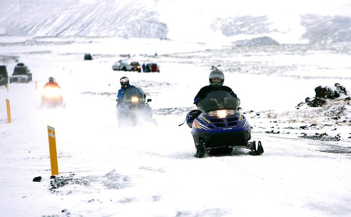 Vélsleðamenn. Athugið að myndin tengist ekki fréttinni beint.
