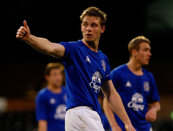 Kinsella í leik með unglingaliði Everton.