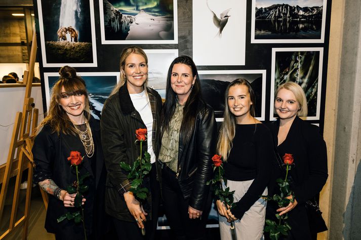 Ljósmyndarar sýningarinnar þær Unnur Magnadóttir, Ása Steinars, Rán Bjargardóttir, Eydís María Ólafsdóttir og Rakel Rún Garðarsdóttir.