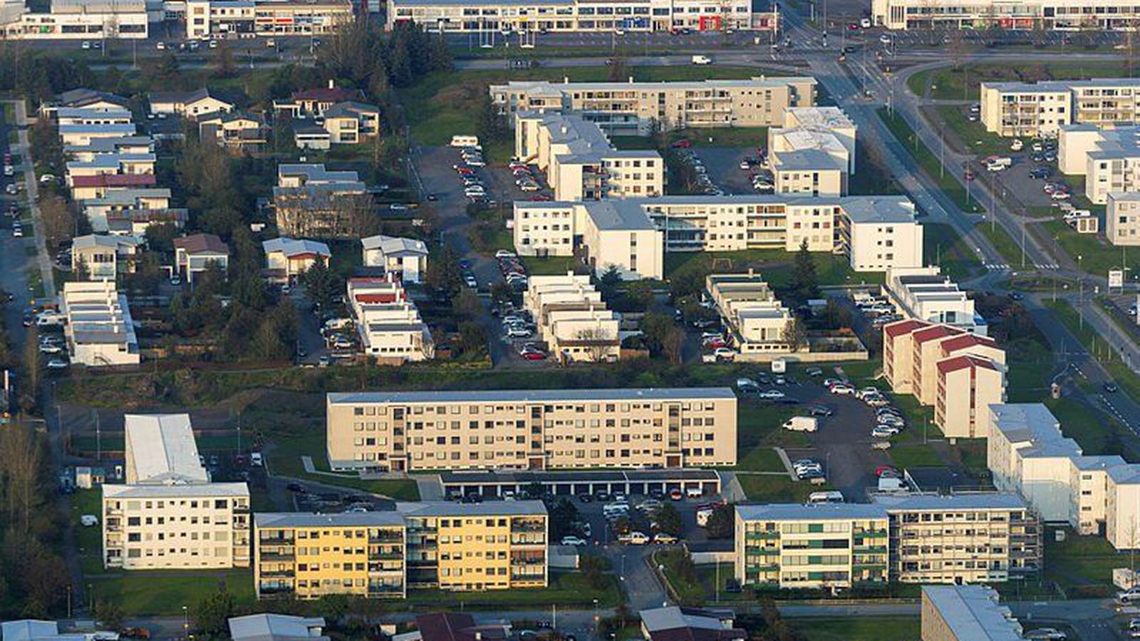 Rannsaka hvort maðurinn hafi haft samræði við ungan drenginn - Vísir