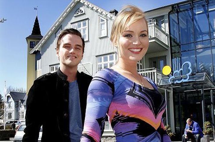 Það er frekar eldra fólkið sem horfir á Týndu kynslóðina með þeim Birni Braga og Þórunni Antoníu. Fréttablaðið/GVA