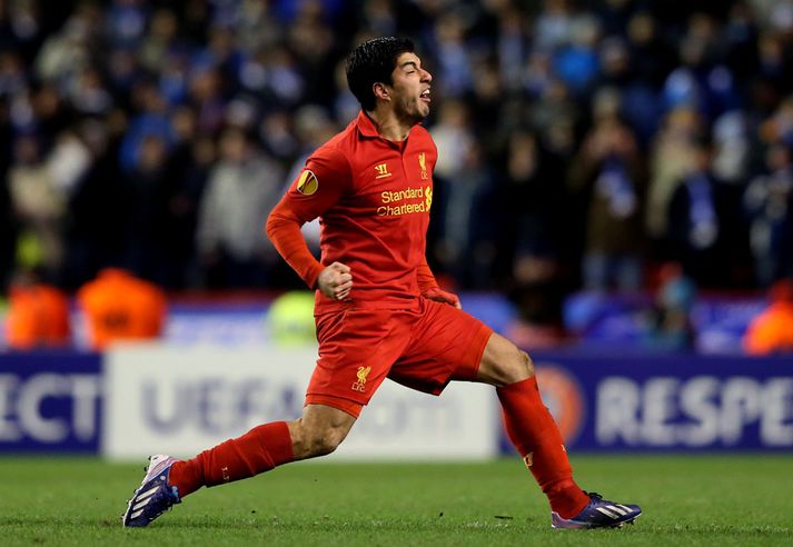 Suarez fagnar í vetur.