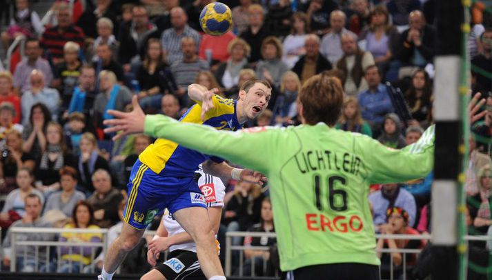 Fredrik Petersen.