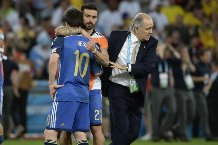 Sabella, Lavezzi og Messi eftir leikinn í gær.