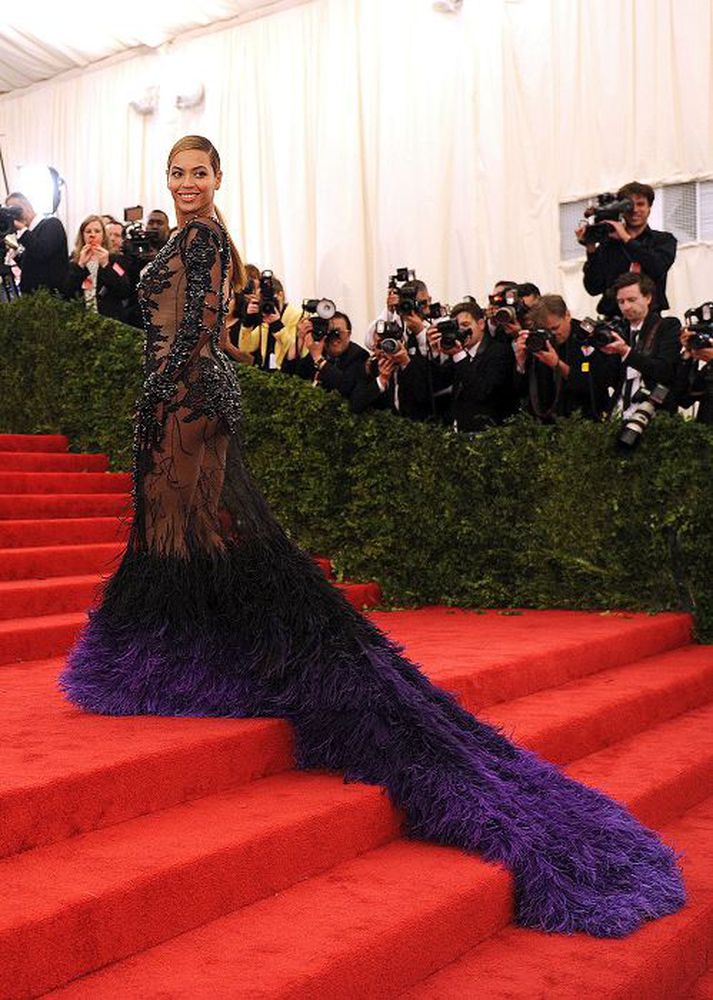 Söngkonan segist hafa misst 27 kíló frá því hún átti dóttur sína Blue Ivy fyrir fimm mánuðum.