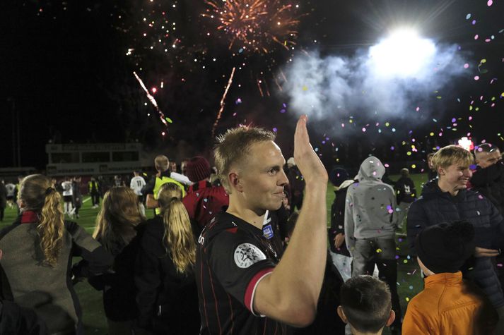 Sérstakur þáttur um Íslandsmeistaratitil Víkinga er á dagskrá í kvöld.