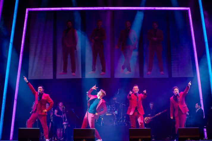 The Barricade Boys eru mest spennandi söngleikjasönghópur Bretlands um þessar mundir