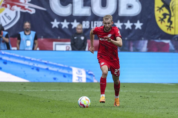 Konrad Laimer verður áfram í rauðu á næstu leiktíð, Bayern-rauðu.