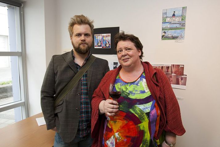 Nanna Rögnvaldsdóttir matargúrú ásamt syni sínum Hjalta.