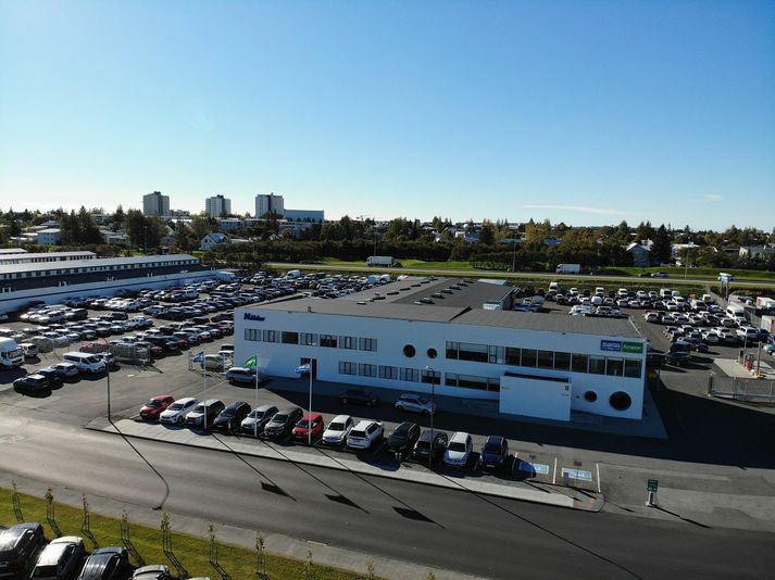 Bílaleiga Akureyrar er stærsta bílaleiga landsins með ríflega 8.000 bíla flota. Öryggi viðskiptavina og starfsfólks er einn lykilþátta í samfélagslegri ábyrgð fyrirtækisins