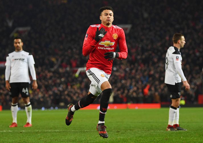 Jesse Lingard fagnar marki sínu.