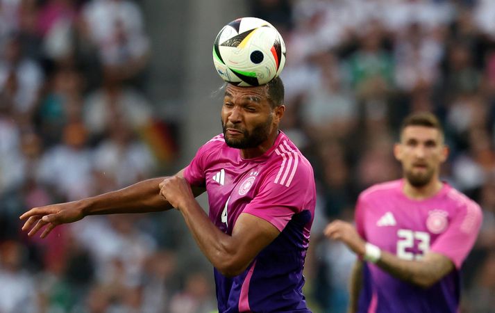 Jonathan Tah í leik með Þýskalandi.