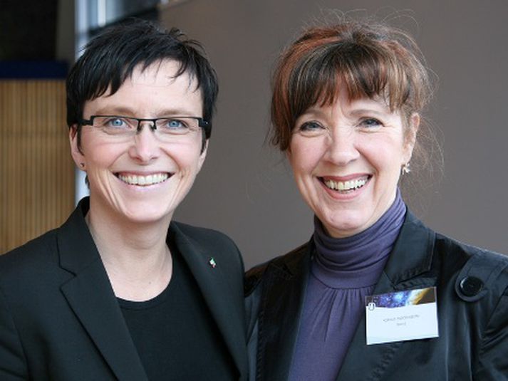 Heidi Grandi Røys og Kolbrún Halldórsdóttir samstarfsráðherrar Noregs og Íslands.