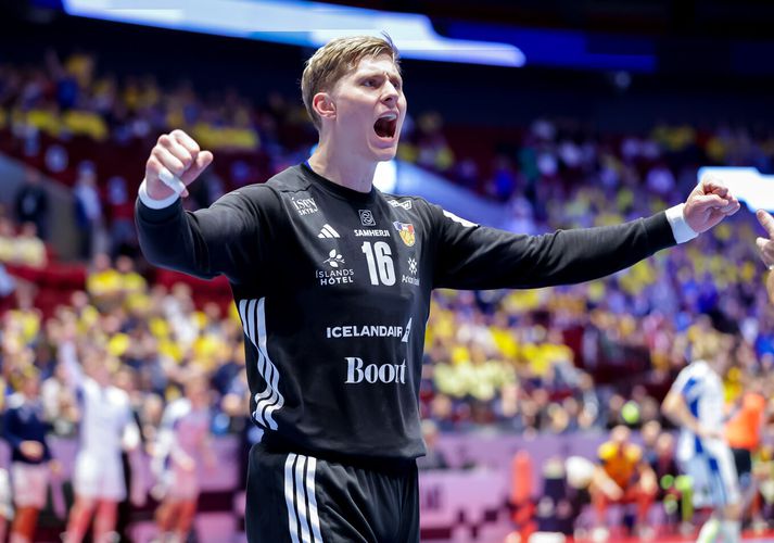 Viktor Gísli Hallgrímsson stóð sig mjög vel í Meistaradeildarleik í kvöld.