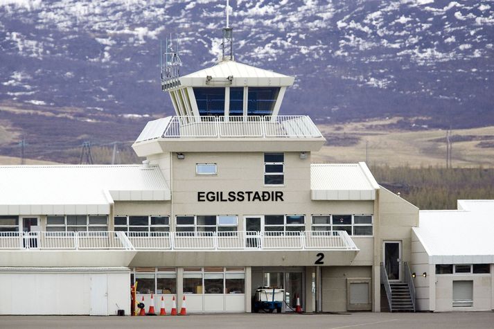 Millilandaflug um Egilsstaðaflugvöll og Akureyrarflugvöll er sögð myndu bæta nýtingu hótela og annarra innviða á svæðunum.