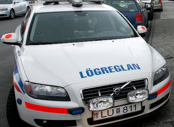 Lögreglan fylgist með umferð alla helgina. Mynd/ Pjetur.