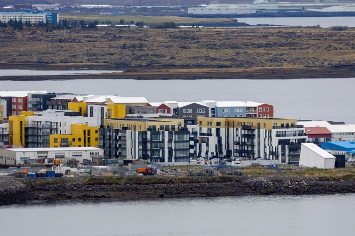 Lögregla hefur óskað eftir myndefni frá Kársnesi.